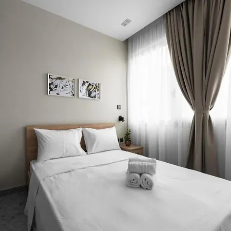 Апартаменты Avenue & Apartments, Nilie Hospitality Mgmt