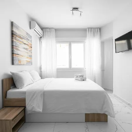 Apartment Avenue & Apartments, Nilie Hospitality Mgmt