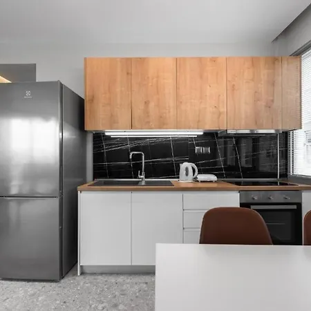 Apartment Avenue & Apartments, Nilie Hospitality Mgmt *