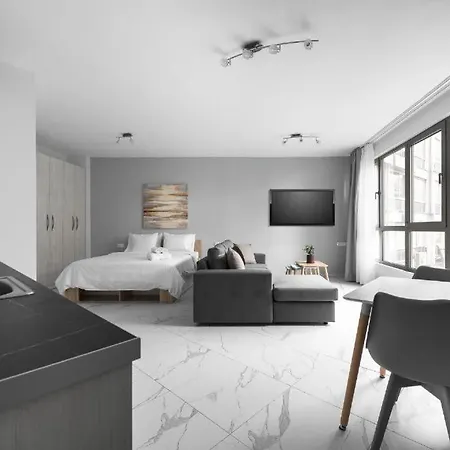 Apartment Avenue & Apartments, Nilie Hospitality Mgmt